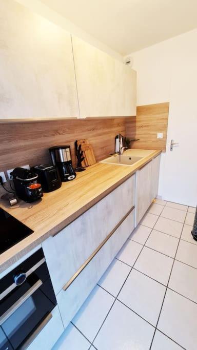 Appartement 63 M2, Tout Confort, Climatise. Saint-Cyprien  Ngoại thất bức ảnh